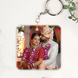 Personalized Keyring - Curved Square